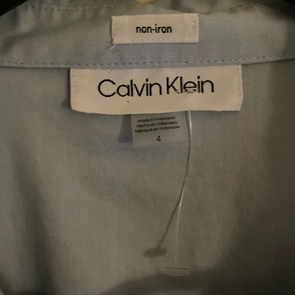 - only wore once for an event 
- NEW , NO STAINS , no signs of usage - Picture 3 of 4